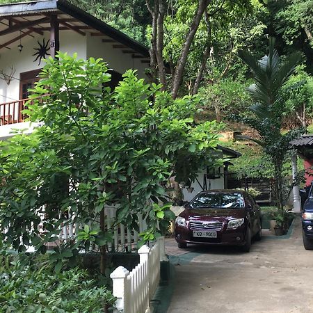 Villa25 Homestay Free Pick Up From The Centre Kandy Extérieur photo