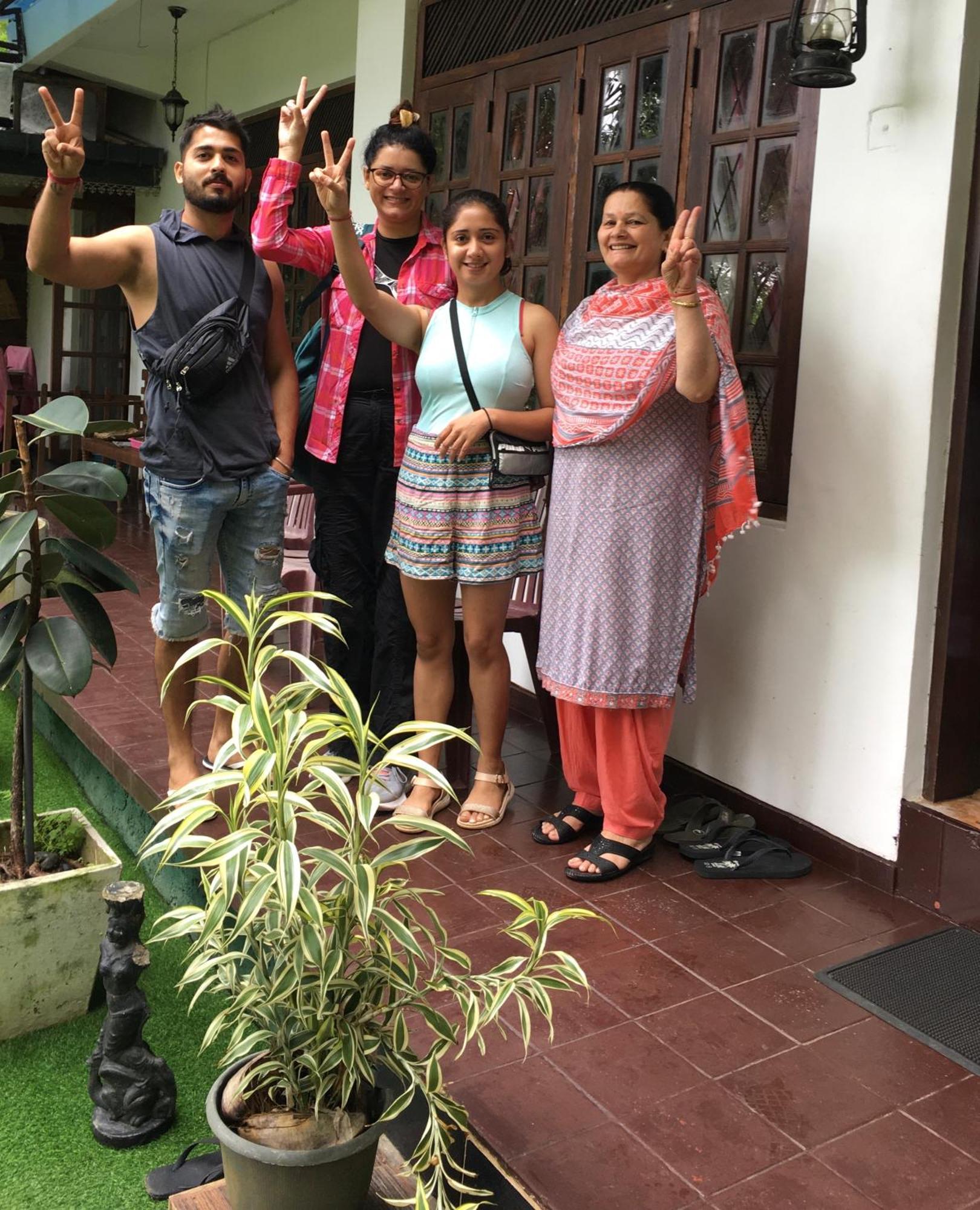 Villa25 Homestay Free Pick Up From The Centre Kandy Extérieur photo
