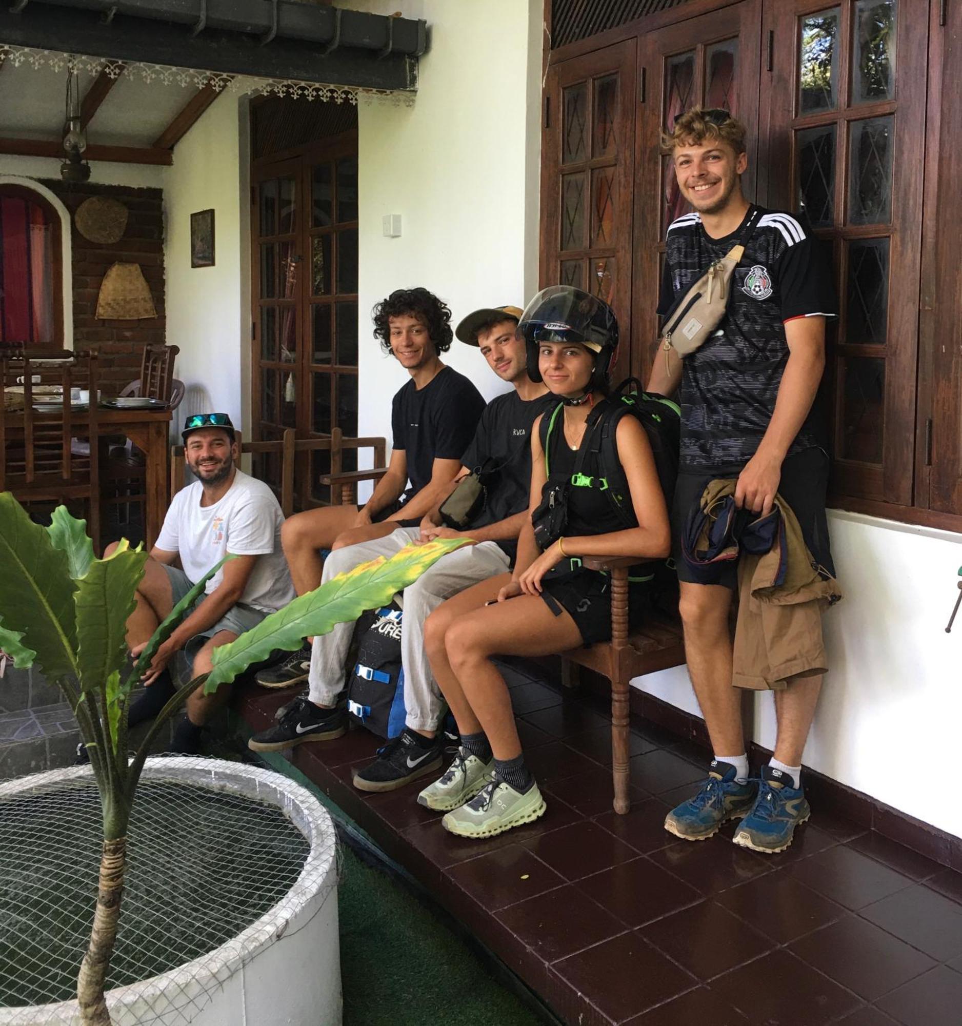 Villa25 Homestay Free Pick Up From The Centre Kandy Extérieur photo