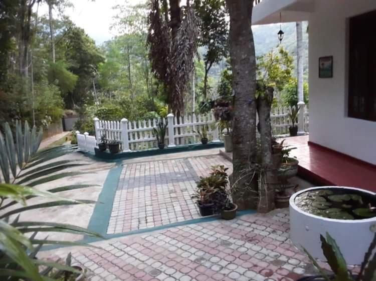 Villa25 Homestay Free Pick Up From The Centre Kandy Extérieur photo